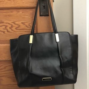 Black leather Anne Klein tote
